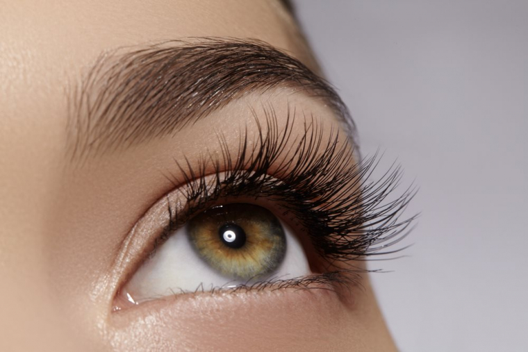 Est-ce que l’opération des yeux au laser fait mal ?, Lyon, Docteur Ygal Boujnah